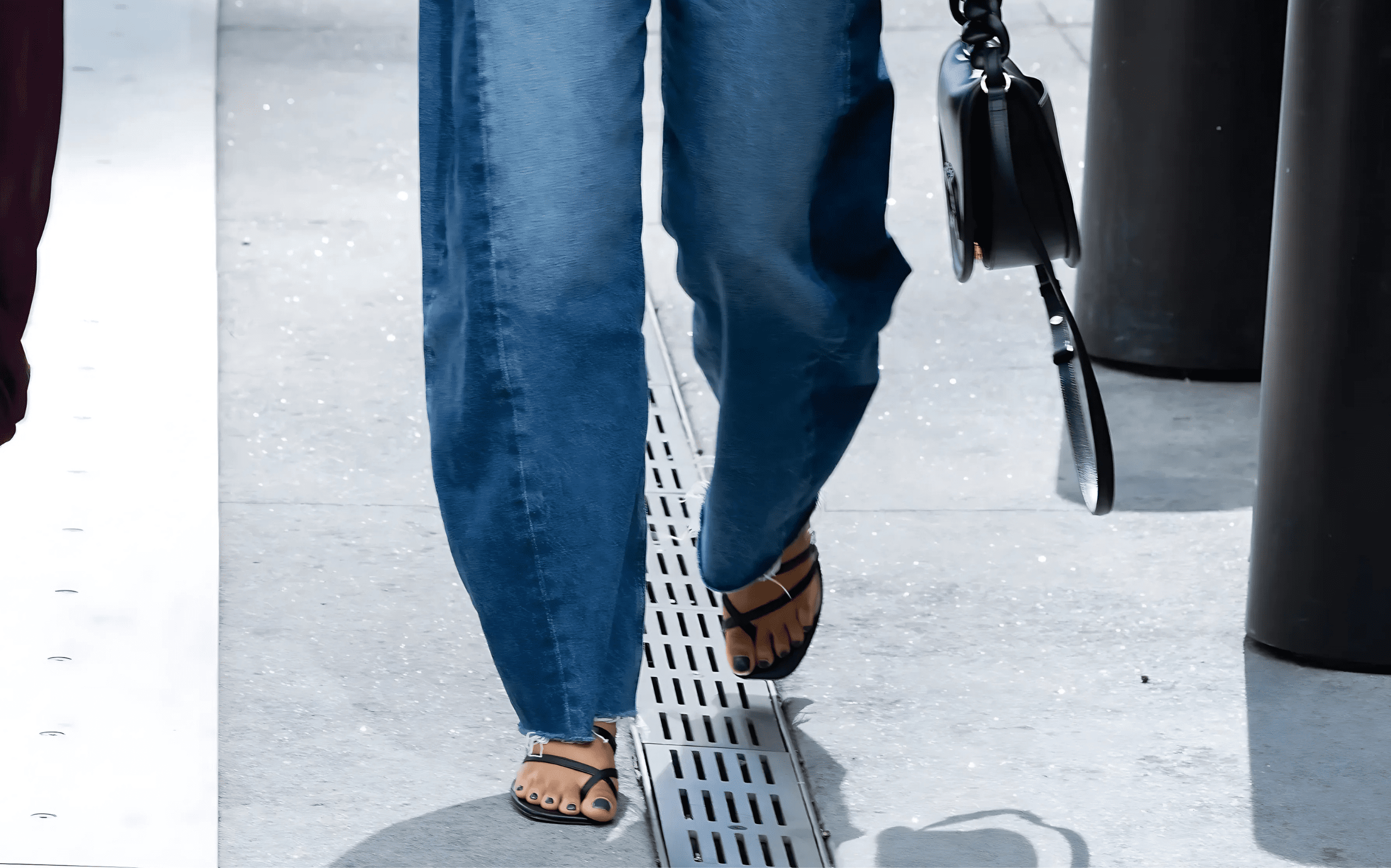 Toe-Ring Sandals Ready to Be Big for Summer 2025
